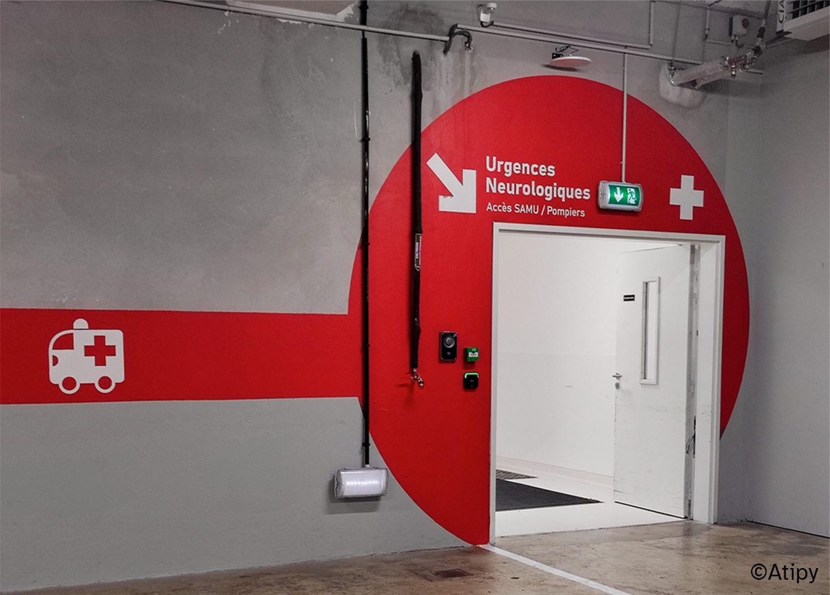 Identification de l'entrée destinée aux urgences